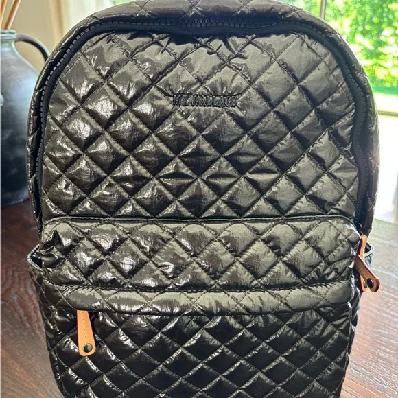 Anthracite Metallic City Metro Backpack - Picture 1 of 7